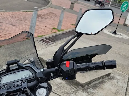 Bajaj Dominar D 400