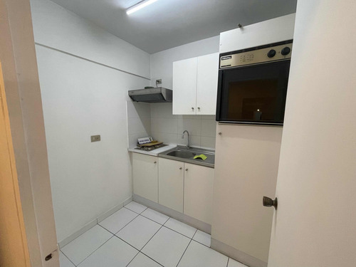 La Concepción 80, Pasos Av.providencia , Dpto 1d-1b,