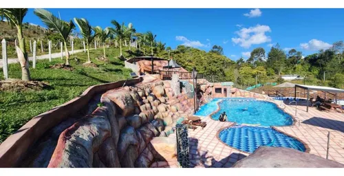 Finca Hotel En El Peñol En Venta.