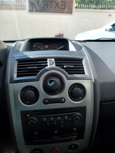 Renault Megane Gran Tour 2.0 Automático
