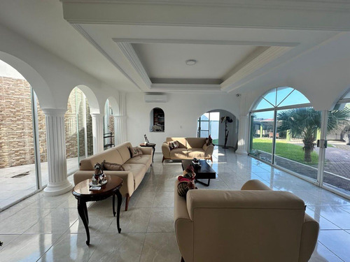 Casa En Venta En Veracruz Con Vista Al Mar Fracc. Playas Del Conchal