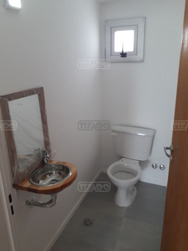 Departamento En Venta Ubicado En Parque Chas, Capital Federal, Buenos Aires