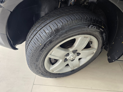 Volkswagen Fox 1.0 Vht Route Total Flex 5p