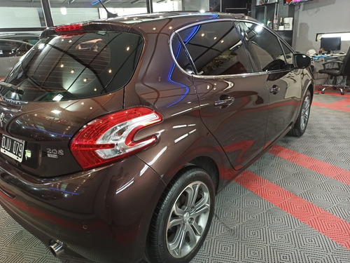 Imagen 5 de 15 de Peugeot 208 1.6 Feline Pack Cuir 2014
