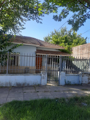 Venta Casa 3 Amb A Reciclar Hurlingham ( Villa Club)