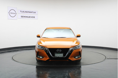 Nissan Sentra 2.0 Advance Mt