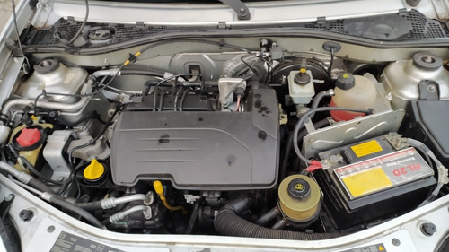 Renault Sandero 2009 1.0 16v Expression Hi-flex 5p