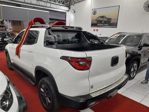 Fiat Toro Toro Freedom 1.8 16v Flex Aut. Flex Automático