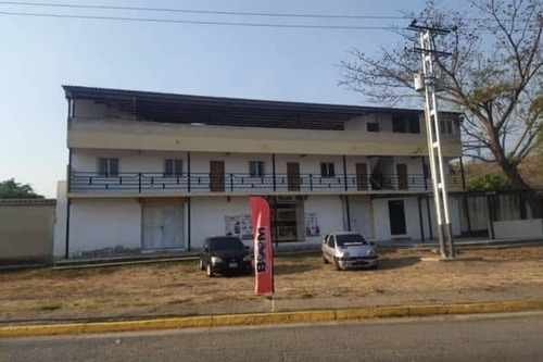 Nyl Asein1783 Alquilas Locales En La Urbanización Villas Del Centro San Joaquin. Edo. Carabobo