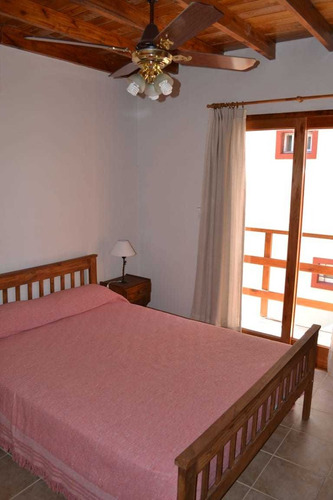 Imagen 5 de 12 de Deptos 2 Y 3 Ambientes Villa Gesell