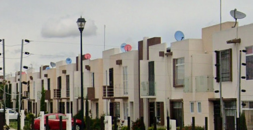 Circuito Colina De Las Flores 100, Col. Piedad, El Márquez, Querétaro. Rr*