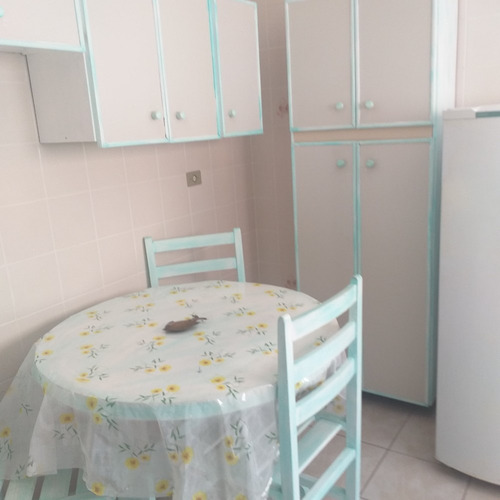 Imagem 2 de 14 de Apto 1 Qto, Sala Coz A.serv Gar Próx Praia $ 195.mil C/elevador E Boa Garagem Excelente Localização Com Vários Mercados Próximos