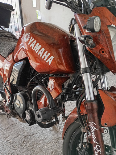 Slider Defensa Stunt Motocicleta Yamaha Ybr 125, Ybr G
