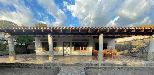 Casa En Venta - Maracay, Urb. Barrio Sucre - Quinta En Precio Oportunidad