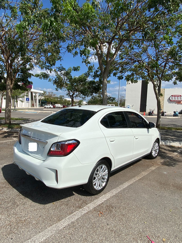 Mirage G4 2024 Versión Gls Cvt Color Blanco