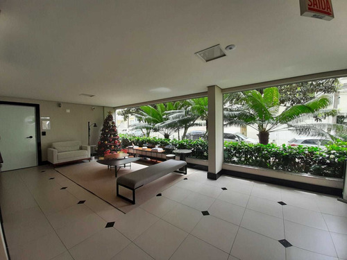 Imagem 24 de 26 de Apartamento Em Florianópolis - Sc - Ap1040_ccon