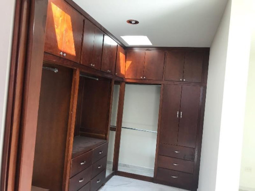 Imagen 6 de 12 de Casa Sola En Venta Fracc. Residencial Caletto