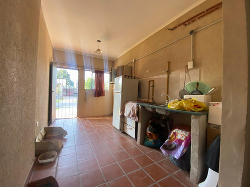 Casa - Barrio El Quinto - Ciudad De Lujan