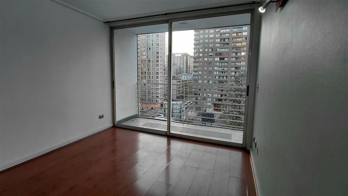 Imagen 1 de 13 de Departamento En Arriendo De 2 Dorm. En Santiago