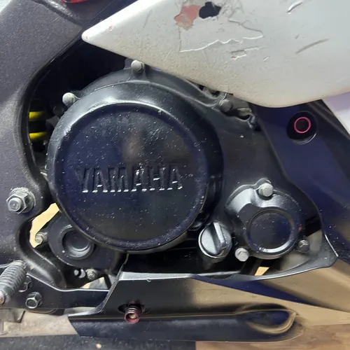 Yamaha R15 2016