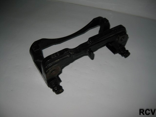 Soporte Mordaza Derecha Traser Chevrolet Avalanche 1500 2003