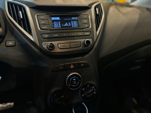 Hyundai HB20X 1.6 16V STYLE FLEX 4P AUTOMÁTICO