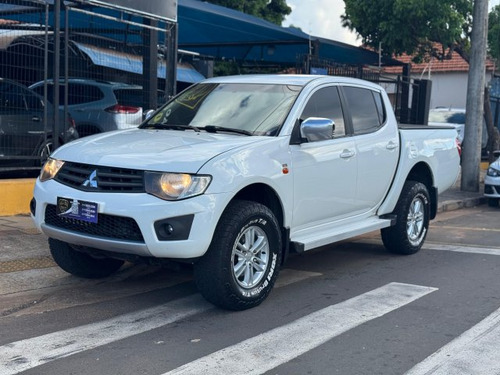 Mitsubishi L200 L200 3.2 GL 4X4 CD 16V TURBO INTERCOLER DIESEL 4P MANUAL