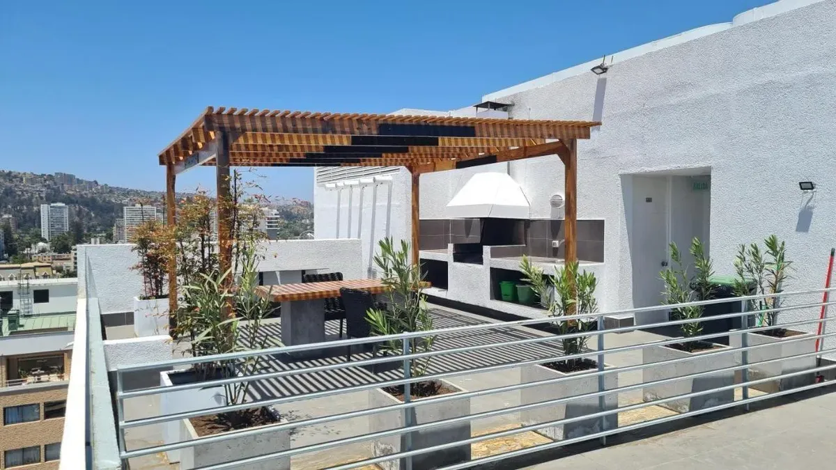 Imagen 2 de 9 de En Venta! Amplio Departamento De 2d + 2b