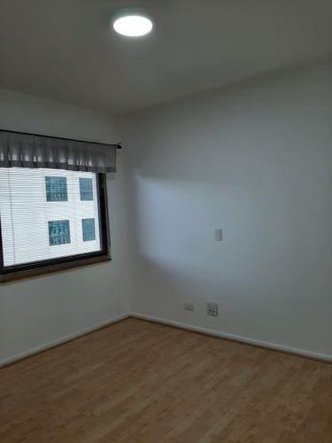Imagem 9 de 12 de Apartamento Lindo Para Venda E Locação No De Ville Alphaville - Ap1295