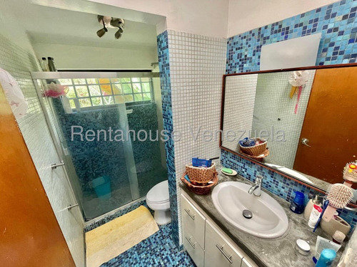 Acogedora ,hermosa Y Cómoda Casa En Venta Ubicada En Lomas De Monte Claro 25-17905