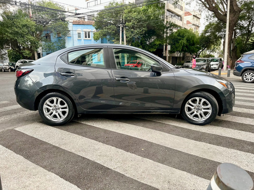 Toyota Yaris 1.5 R Xle At