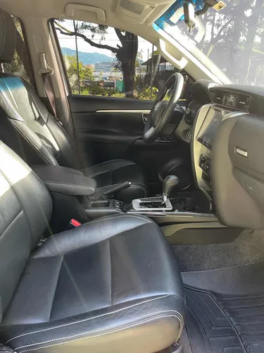 Toyota Fortuner 2.7l