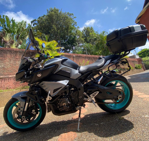 Yamaha Mt10