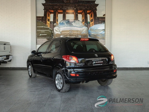 Imagen 8 de 13 de Peugeot 207 2014 1.4 Active 75cv
