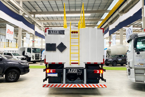 Caminhão Mercedes-benz Atego 1719 4x2 Comboio 6.000l Aizi