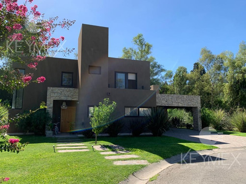 Casa - Countries/b.cerrado (moreno)