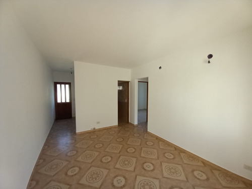 Departamento Tipo Casa De 3 Amb A Mts Del Mar! A Estrenar. Calle 57 Entre 1 Y Costanera Mar Del Tuyu