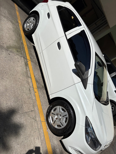 Chevrolet Onix 1.0 Joy 5p