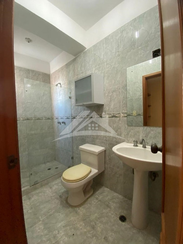 Imagen 9 de 10 de Amplio Apartamento