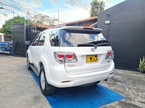 Toyota Fortuner 2.7l
