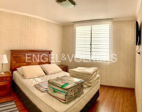 Venta De Departamento Amoblado Sector Norte.
