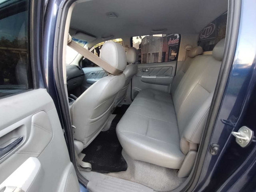 Toyota Hilux 3.0 I Srv Cab Doble 4x2 Cuero