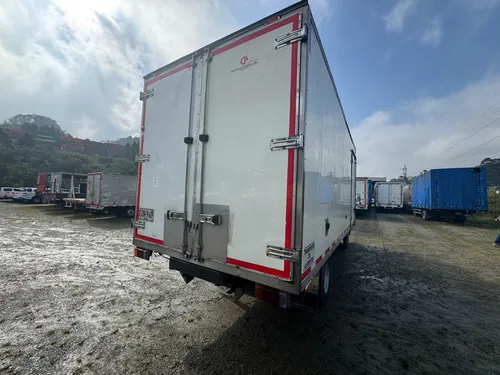 Hino 300 Dutro Refrigeración Nqr Npr 11500 Peso Báscula