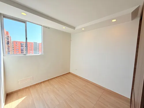 Apartamento En Venta En La Prosperidad. Cod V1823
