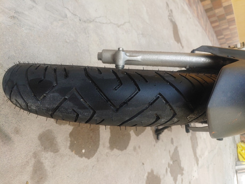 Imagem 5 de 7 de Moto