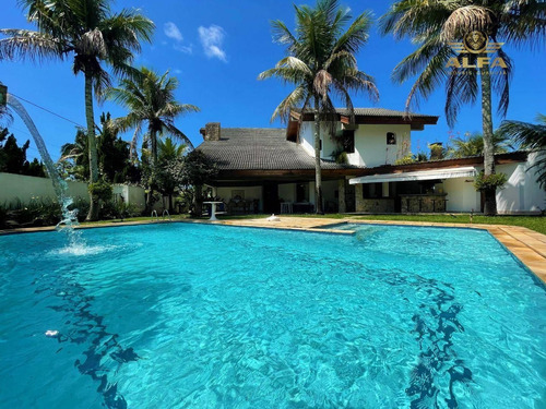 Imagem 1 de 30 de Residência A Venda Na Praia, 8 Dormitórios Sendo 6 Suítes, Piscina, Churrasqueira, 982 Metros De Terreno, 695 M² De Área Construída . - Ca0136