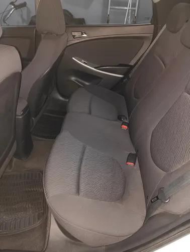 Dodge Attitude 1.6 Gls Sport Sun And Park At