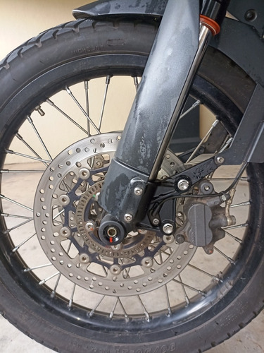 Triumph Tiger 800 Xcx