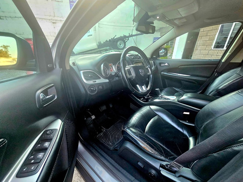 Dodge Journey 2.4 Sxt 7 Pasajeros Lujo At