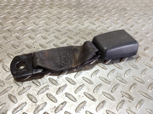 Hembra Contra Cinturon Trasera Izq Mercedes Ml320 Mod 98-03 (Usado)
